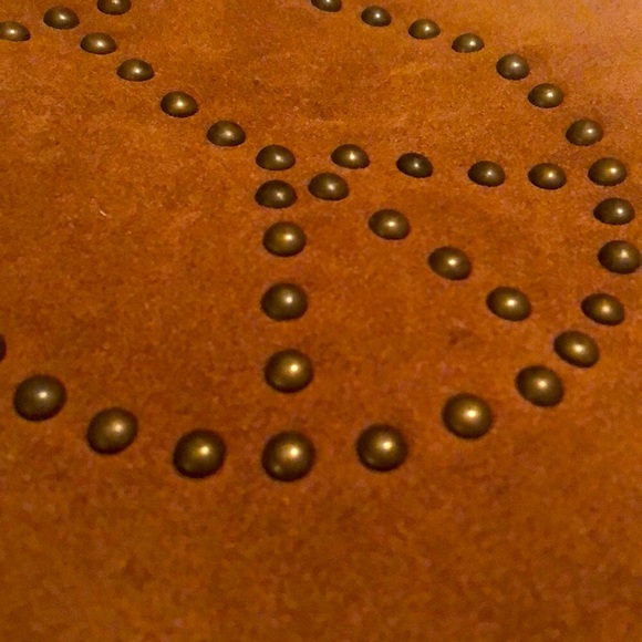 Suede crossbody bag. - Picture 3 of 7